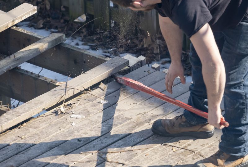 Local Deck Demolition Service pros at work
